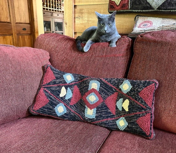 Rug Hooking Pattern, Southwest Geometric, Primitive Hooked Rug, Geometric Hooked Pillow, Geometric Table Mat, Wall Hanging, 10"x 24", P168