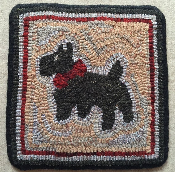 Rug Hooking Pattern, Scottie Mat 9" x 9", P122