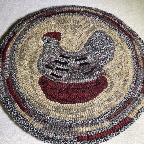 Rug Hooking Pattern for old Barn 1 Chair Pad on - Etsy