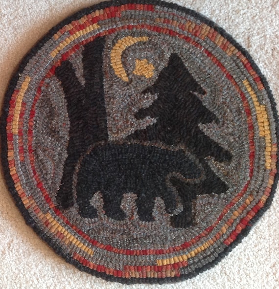 Rug Hooking Pattern for "Moonlight Bear" Chair Pad, on Monks Cloth or Primitive Linen, P111