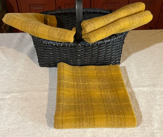 Tissu Laine Teinté Jan's Primitive Rug Hooking 13.25 X 32 Pouces - Jaune Vert - Neuf
