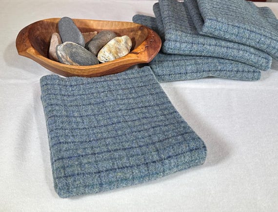 Aegean Sea, A Blue/Green Windowpane Mill Dyed Wool Fabric for Rug Hooking, Applique, Penny Rugs, Fiber Arts, Fat 1/4 Yard W724