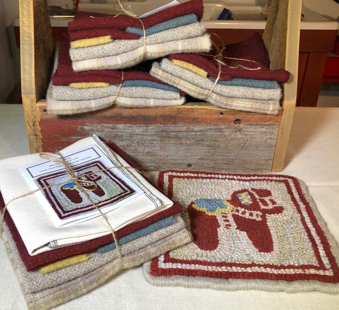 Dala Rugs Dala Horse Mat, Primitive Rug Hooking Kit , 8