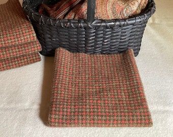 Matilda, a Mill Dyed, Brown and Red/Orange Check of 100% Wool Fabric for Rug Hooking, Applique, Penny Rugs, Fiber Arts, Fat 1/4 Yard W528