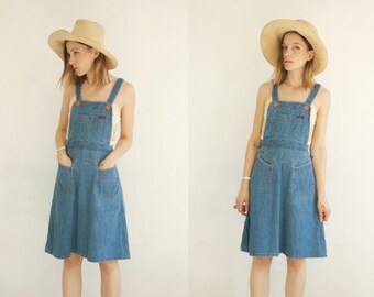 60s Denim Pinafore // Vintage Landlubber 70s Soft Denim Overalls Dress A Line Jean Onesie Bib Mini Groovy One Piece Pocket Smock Apron Dress