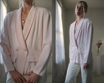 1980s Pastel Sakko // Vintage 1990s 80s Pastell Rosa Medium Kostüm-Jacke Pink Feminine Button Up Womens Neutral Muted Embroider