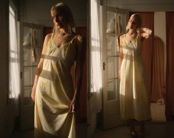 1970s Sunshine Slip Gown // Vintage 80s Pale Yellow Soft Lace Romantic Night Dress Pastel Lounge Maxi Layering Dyed Lingerie Negligee