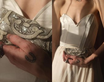 1920s French Beaded Clutch // Vintage Antique Flapper Silver Metallic Beading Delicate Sparkly Clutch Evening Mini Bag Art Made in France