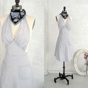 French Antique Pinafore // Vintage Pale Blue Sun Faded Chore Pinafore Apron Mini Dress Extra Small Petite Bleu de Travaille Pastel Summer