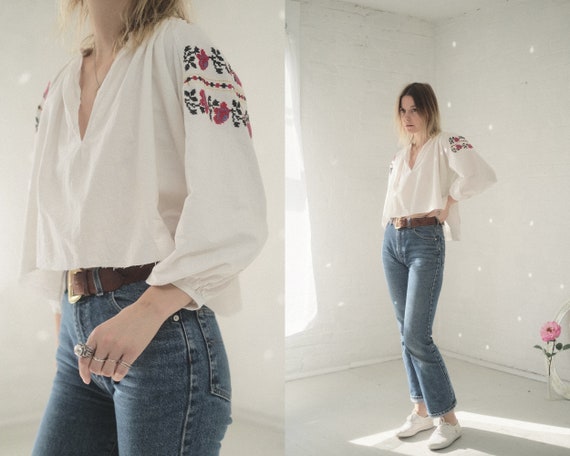 1940s Ukrainian Blouse 2