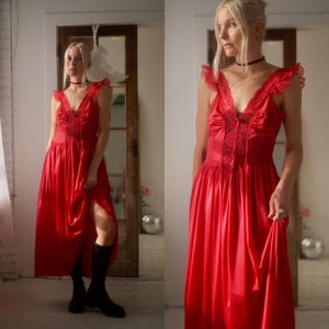 1980s Rose Lounge Gown // Vintage 1990s Cherry Red Large Medium Lingerie Mini Dress Layering Women&#39;s Negligee Night Dress Nighty