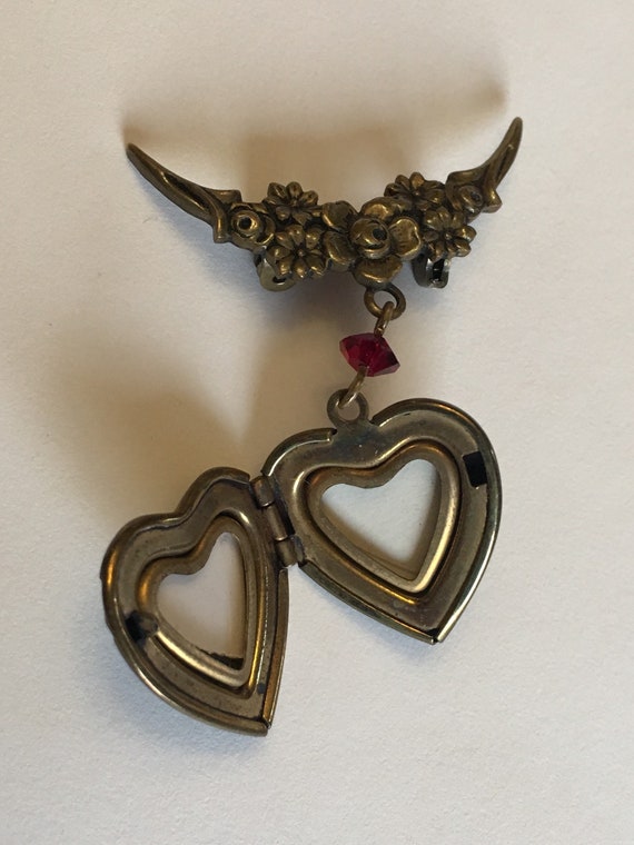 Brooch Locket - Heart - Brass - Victorian Style -… - image 7