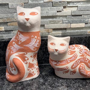 Raboch Cat Pottery - Czech - Folk Art - Studio - Ceramic - Vintage Pair - GRNB2