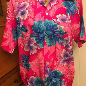 Hawaiian Shirt Luau Tiki Bar Sixties Retro Pink Blue Purple White Aloha ...