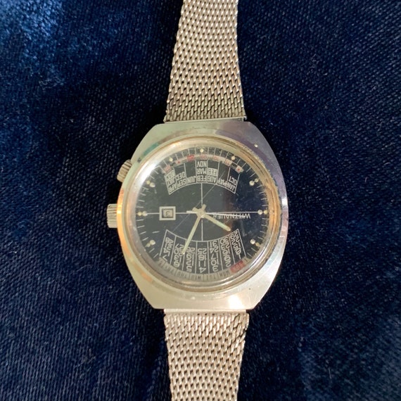 Wittnauer 3000 Wristwatch Perpetual Calendar Retr… Gem