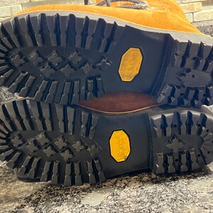 dunham waffle stompers