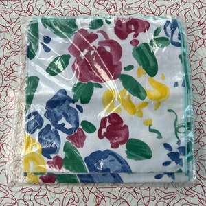 Floral Napkins - Nineties - Eighties - Multicolored - Leacock - Set of 4 - New Old Stock - Cotton - Green - Blue - Pink - Yellow - W2