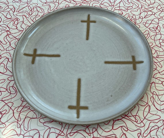 Marshall Studios Pottery Plate - Art - Studio - Cross - Religious - Christian - Jane And Hordon Martz - Vintage - C1