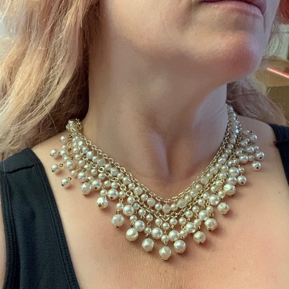 Coro 2024 pearl necklace