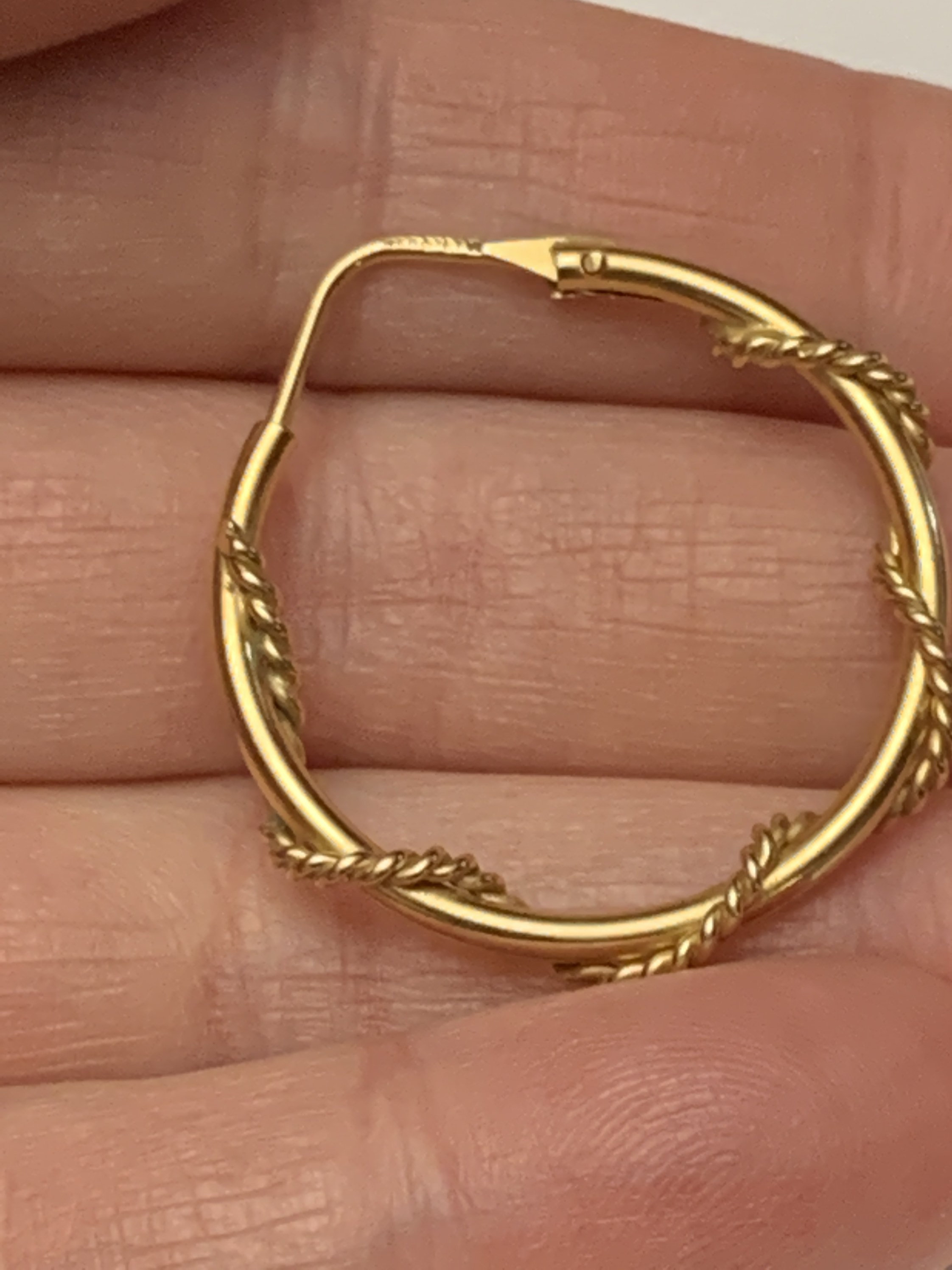Rolly Hoop Earrings | 18k Gold-Plated