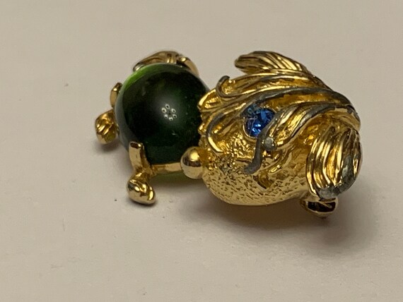 Castlecliff brooch sale