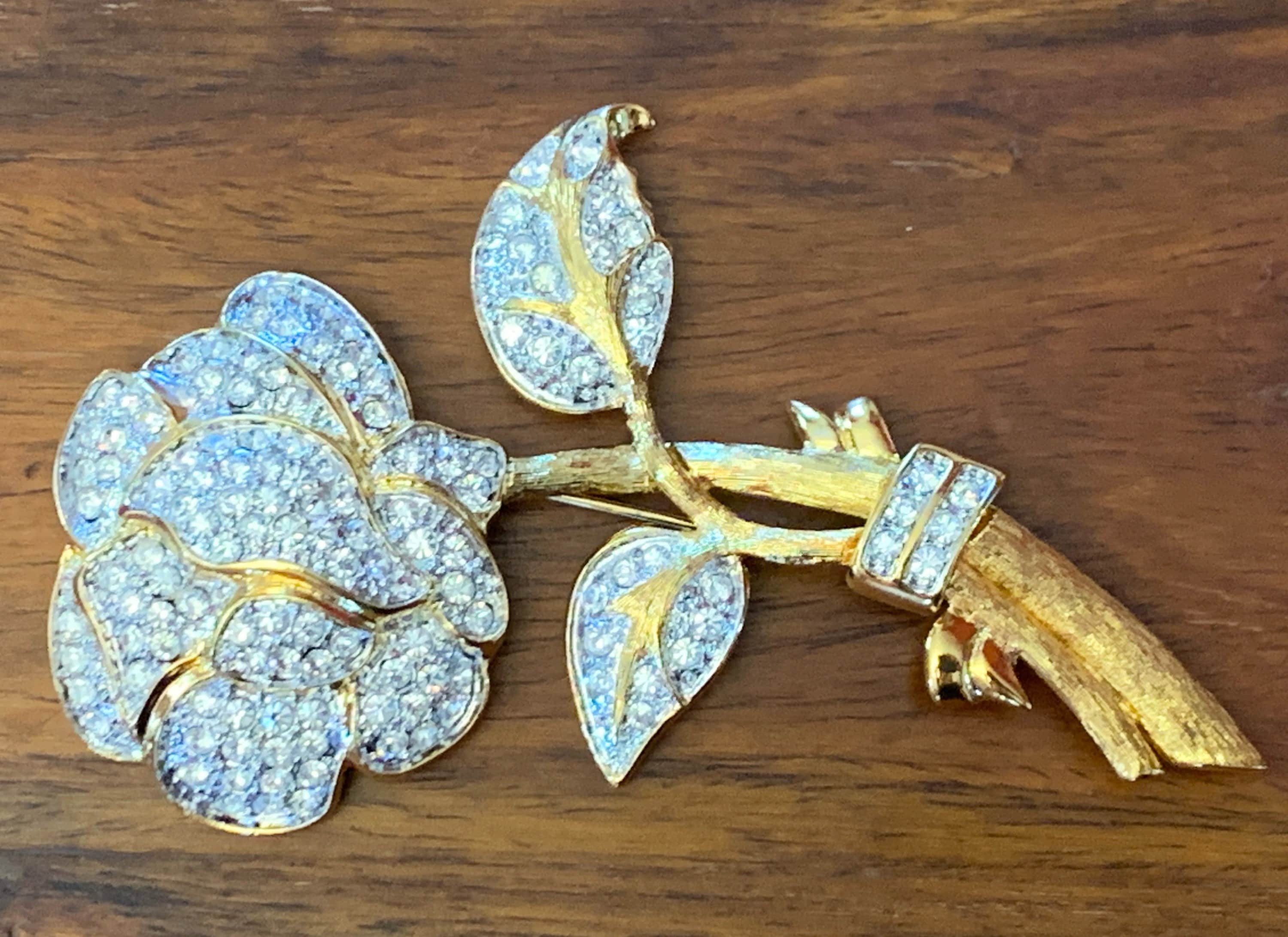 Nolan miller flower brooch online