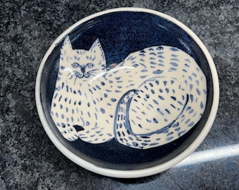 Studio Pottery Cat Bowl - Blue - White - Signed - Coleman - Vintage - H2