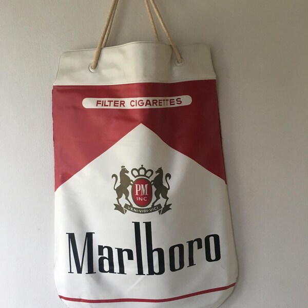 Marlboro Bag - Tobacciana - Vinyl - Collectible - Vintage - G1