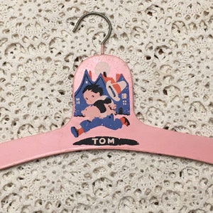Child&#39;s Hanger - Children - Hand Painted - Nursery Rhyme - Wood - Vintage - D1