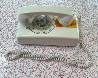 Rotary Phone - White - Wall Telephone - Classic - Retro - Mid Century - Vintage - STRGSHW