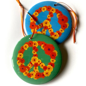 Peace Ornament / Peace Sign Ornament / Peace on Earth ornament / Christmas / Christmas Gift / Christmas Ornament / flowers ornament / peace