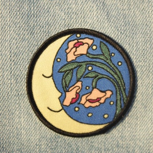 Moon Iron on Patch / Crescent Moon / Patch / Iron on Patch / Poppies / Stars / Moon Patch / Moon / Moon Gift / Graduation Gift / space patch
