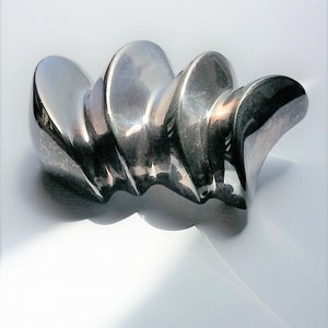 Estate  Modernist MIKAL-JON BAYANIHAN Sterling Silver Pin Brooch