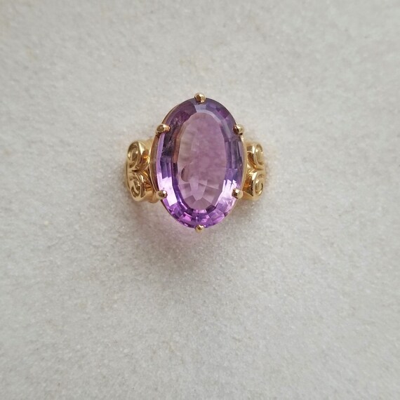 Ornate Amethyst Size 8 14K Gold Estate Ring - image 2