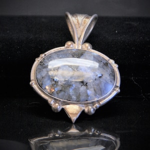 Sterling and Bellidoite Mineral Pendant image 1