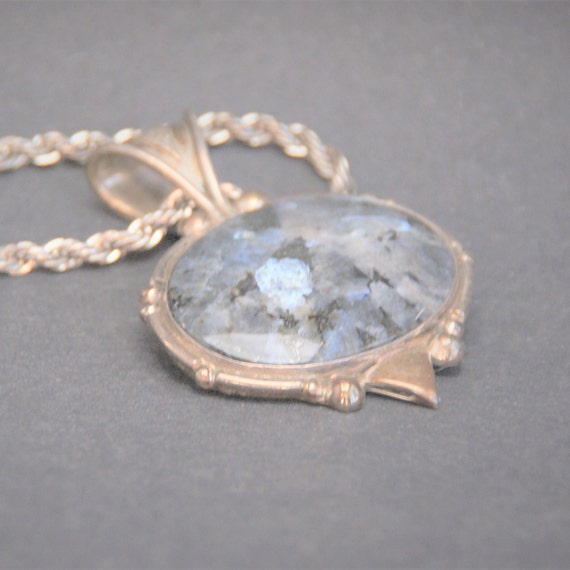 Sterling and Bellidoite Mineral Pendant - image 3