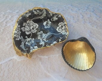 Seashell Painted Decoupaged Black and White Set of 2