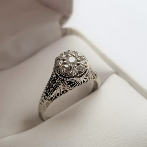 Estate Antique 18K White Gold Diamond Ring