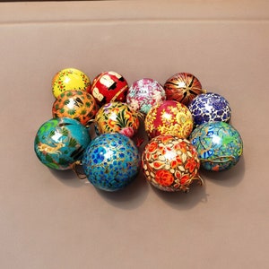 Palline di Natale in cartapesta, ornamenti per l'albero dipinti a mano Decorazioni Palline appese fatte a mano Palline di Natale Appeso a parete Decorazioni per la casa