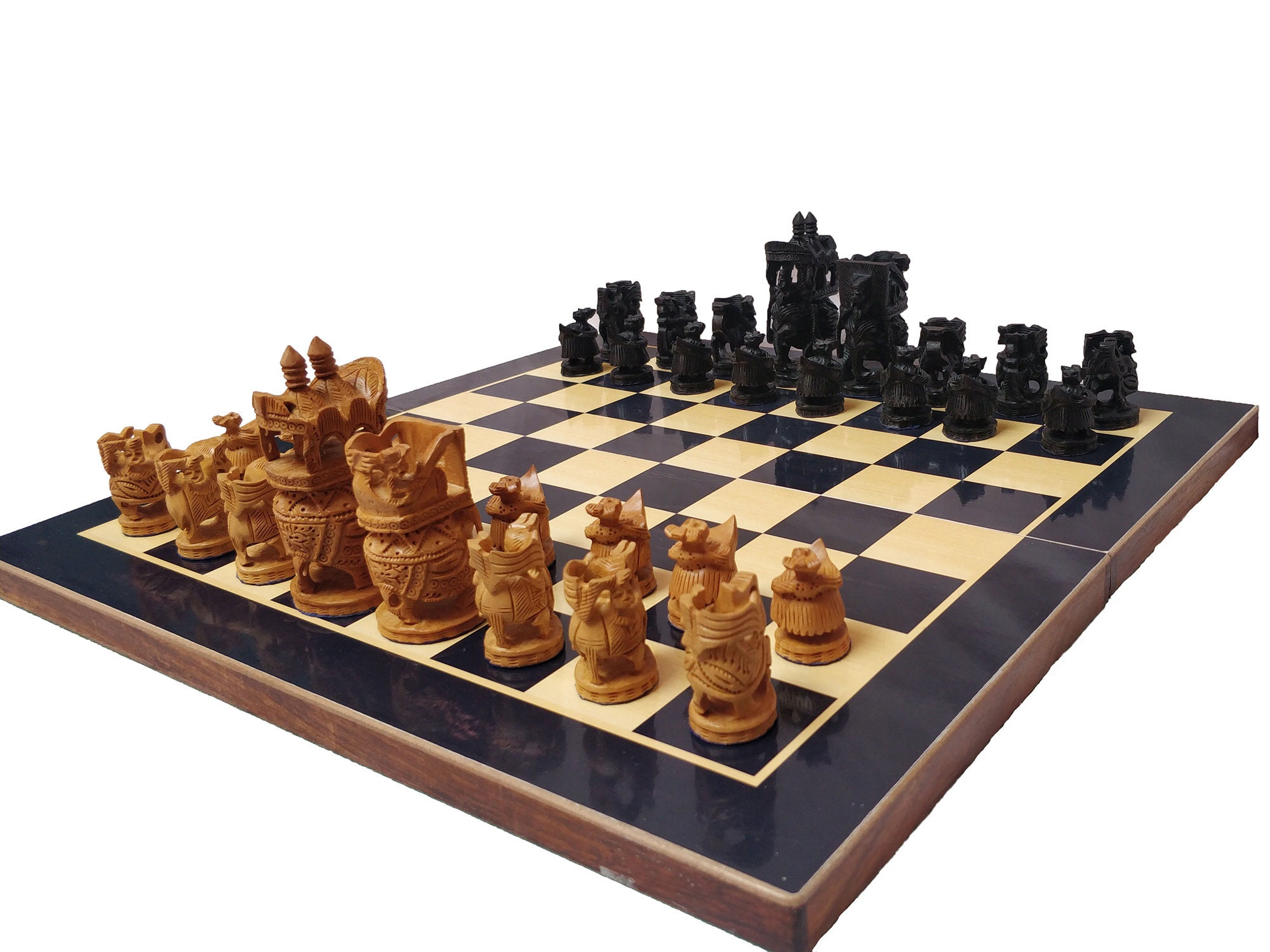 Combo of The Traditional Indian Hand Carving Chess Pieces in Sheesham & Box  Wood - 5.1 King with Chess Board