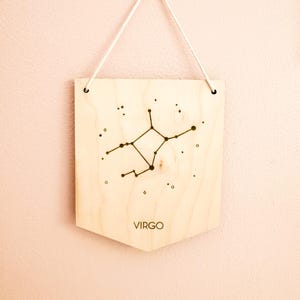 Arte de parede de madeira com signo do zodíaco, presentes astrológicos do zodíaco, signo astrológico, presentes celestiais, presente de inauguração de casa, presente de aniversário de madeira com signo do zodíaco