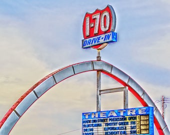 I-70 Drive-In - Mattiertes und signiertes Foto