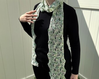 Écharpe unique en son genre en laine mérinos et en dentelle - Bleus, Verts