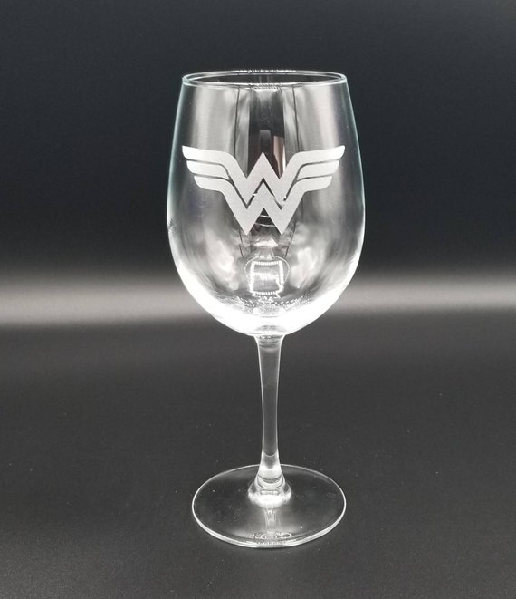 wonder woman wine glasses