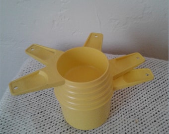 Set of Five Vintage 80s Tupperware Measuring Cups