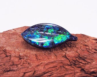 Molde resina opalescente, con Dichro grueso, brillo Pin, broche de Pin de forma de hojas, azul verde