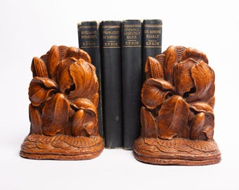 Vintage Floral Bookends Set | Chalkware Resin Bookends | Cottage Library Decor | Rustic Shelf Styling