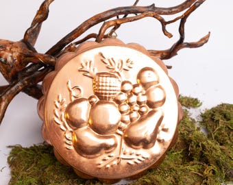 Molde de pared de cobre vintage con diseño de frutas / Decoración de cocina rústica / Adorno de pared de cobre rústico / Molde de frutas de cosecha