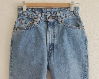 Vintage 521 Levis Jeans Denim Blue Jeans Made in USA Petite Size 8