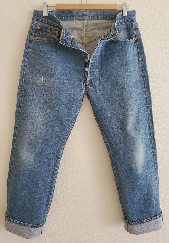 Vintage 501 Levis Jeans 35x31 Distressed Blue Jea… - image 2